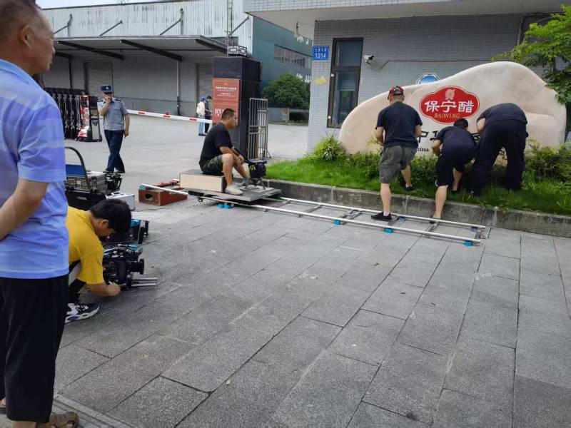 乌审旗广告片拍摄公司核心优势：全流程服务，让品牌广告片省心更出彩